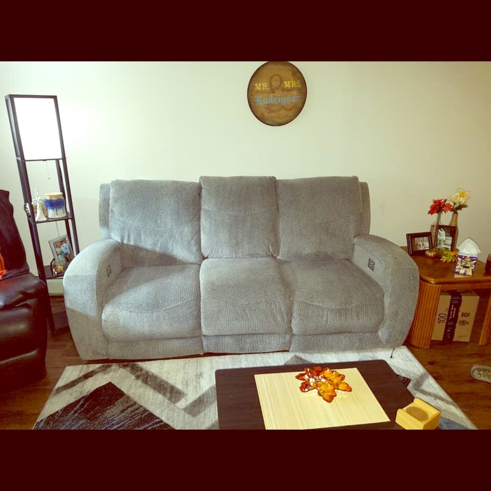 Reclining couch